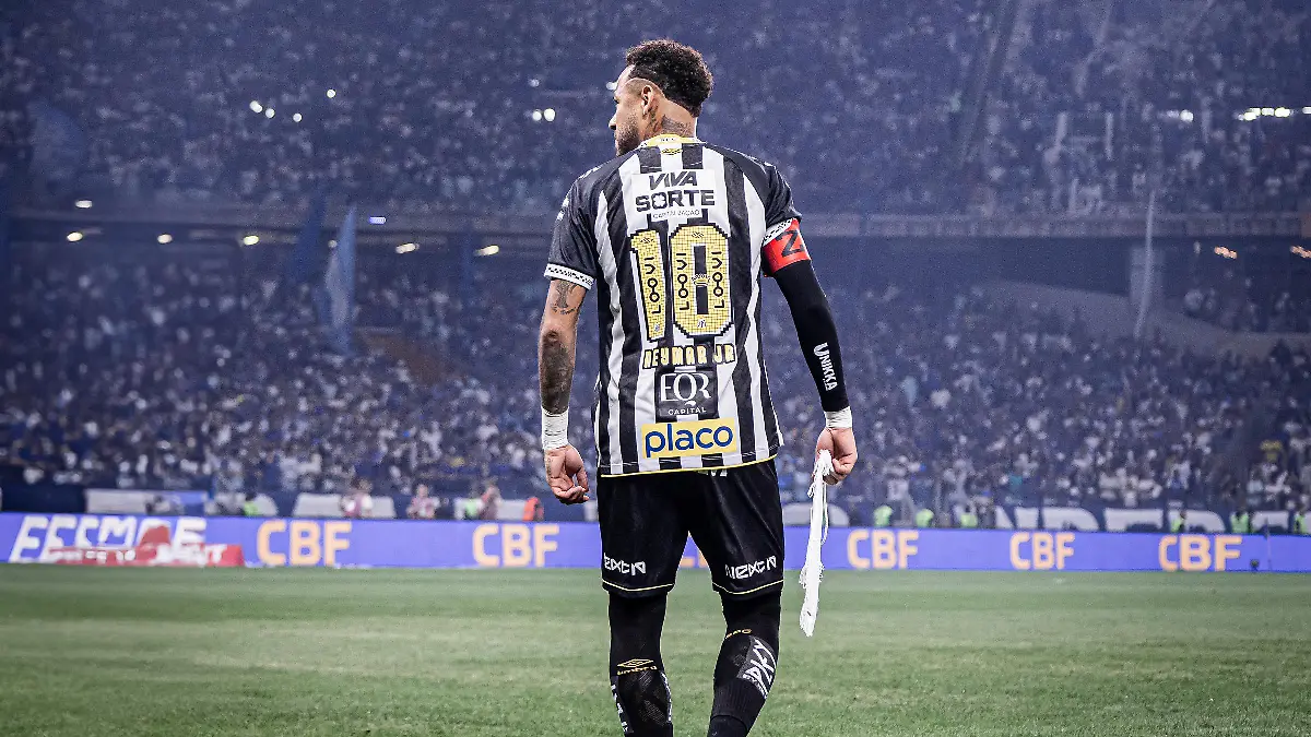 Neymar se perderá clásico frente al Sao Paulo por lesión