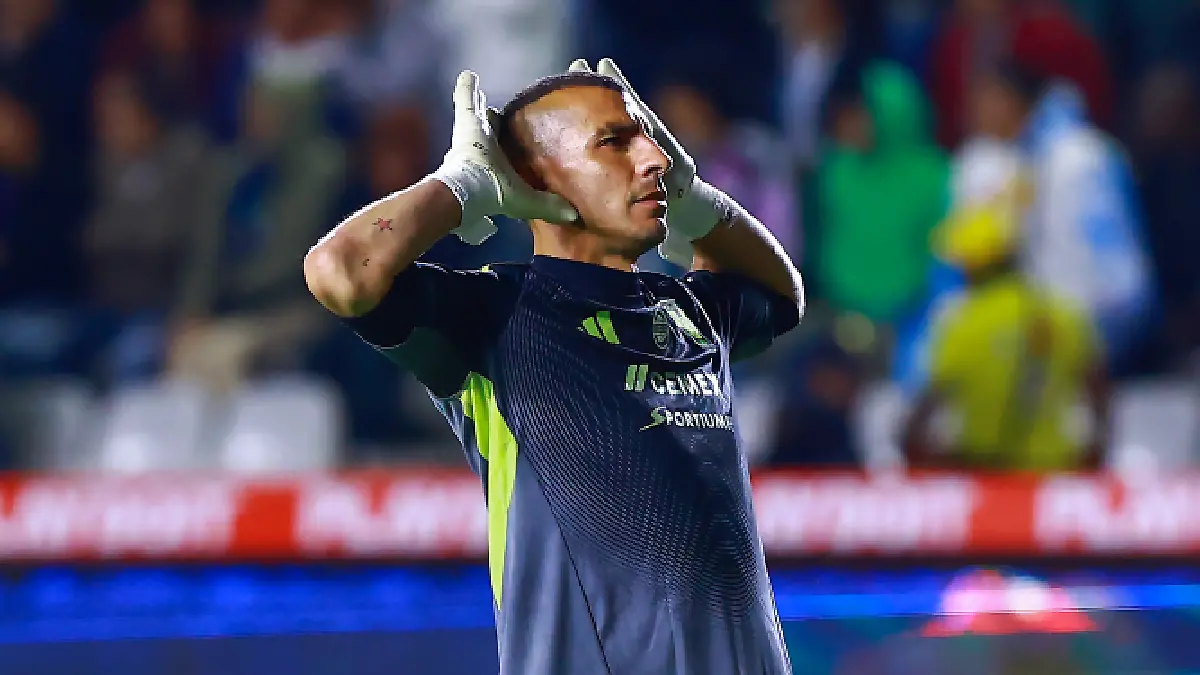El partido entre Pachuca y Tigres terminó calientito. Foto: Ulises Naranjo / Mexsport