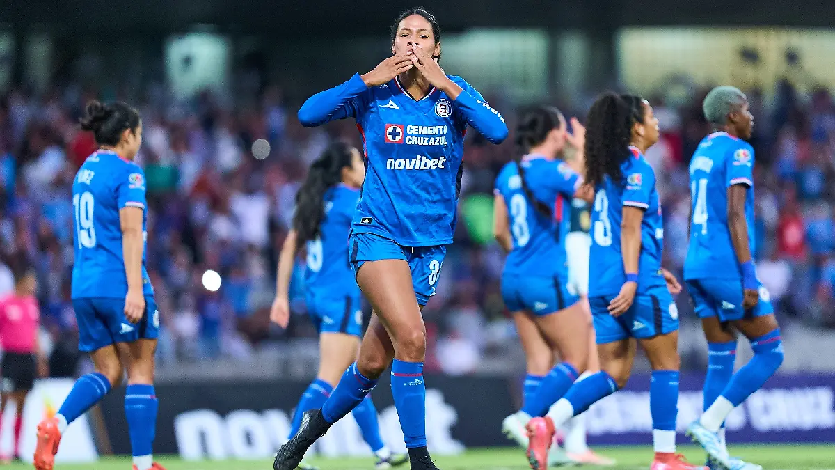 Pumas Femenil despidió a Marcelo Frigério. Foto: @PumasMXFemenil