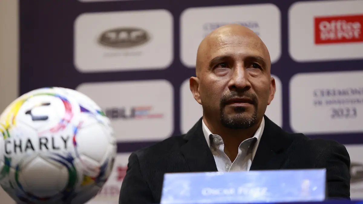 Óscar Pérez no descarta a Ochoa de cara al Mundial 2026