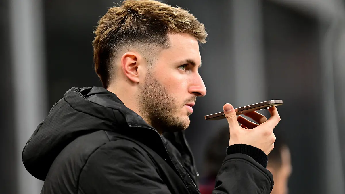 Santiago Giménez deja al Feyenoord para llegar al Milan / Foto: Reuters