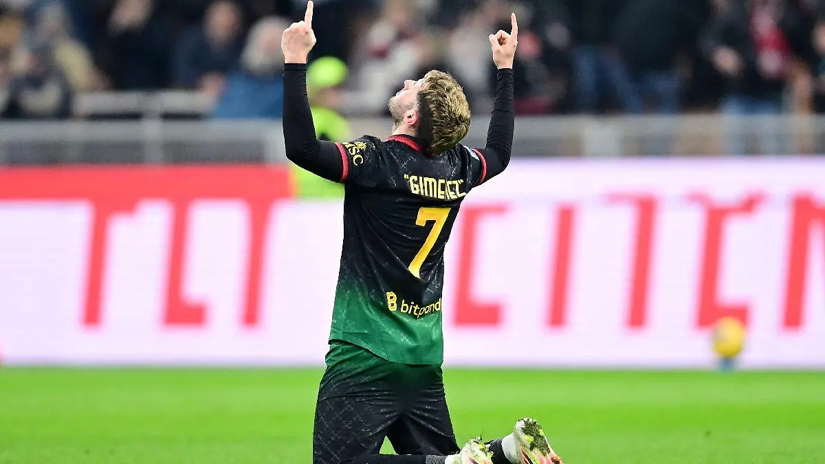 Santiago Giménez le dio el triunfo al Milan