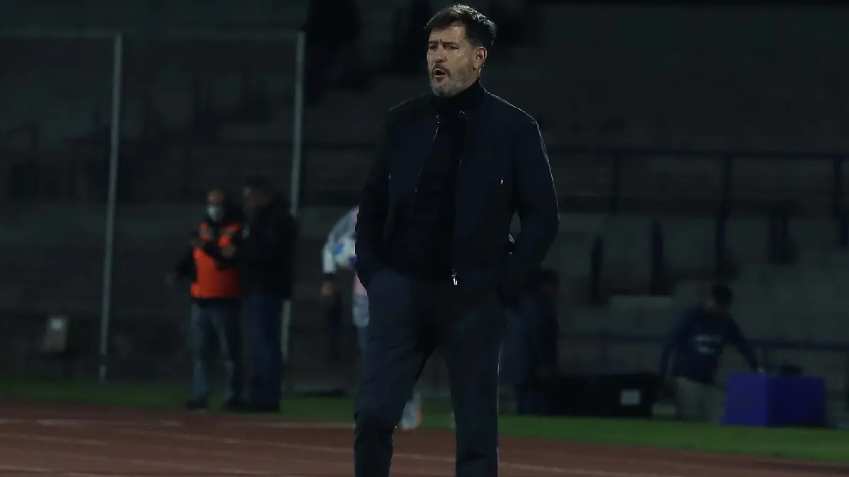 Gustavo Lema se va tranquilo por el triunfo de Pumas / Foto: Erik Estrella