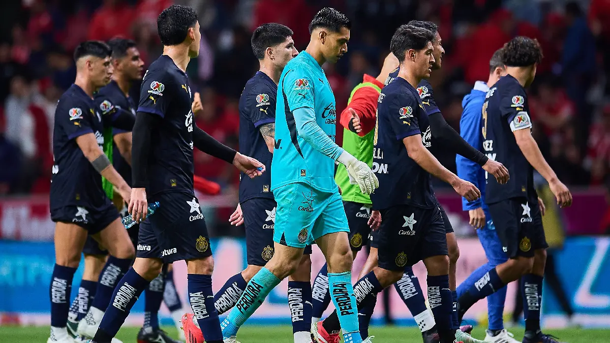 Chivas necesita comenzar a ganar como visitante para pelear la zona alta / Foto: Mexsport