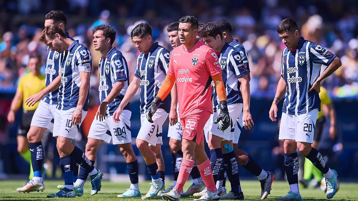 Rayados sufre cuando visita CU Foto Mexsport