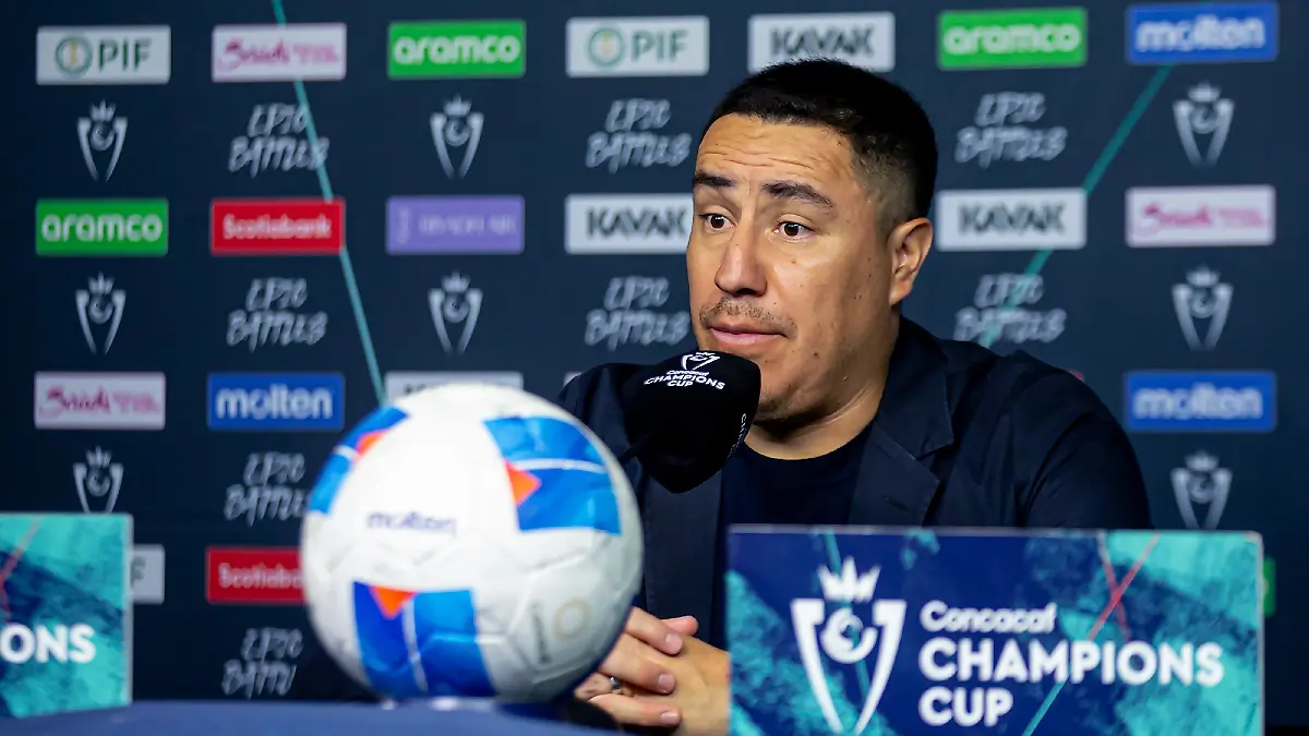 Efraín Juárez tendrá un enfrentamiento especial en Concacaf Foto Mexsport