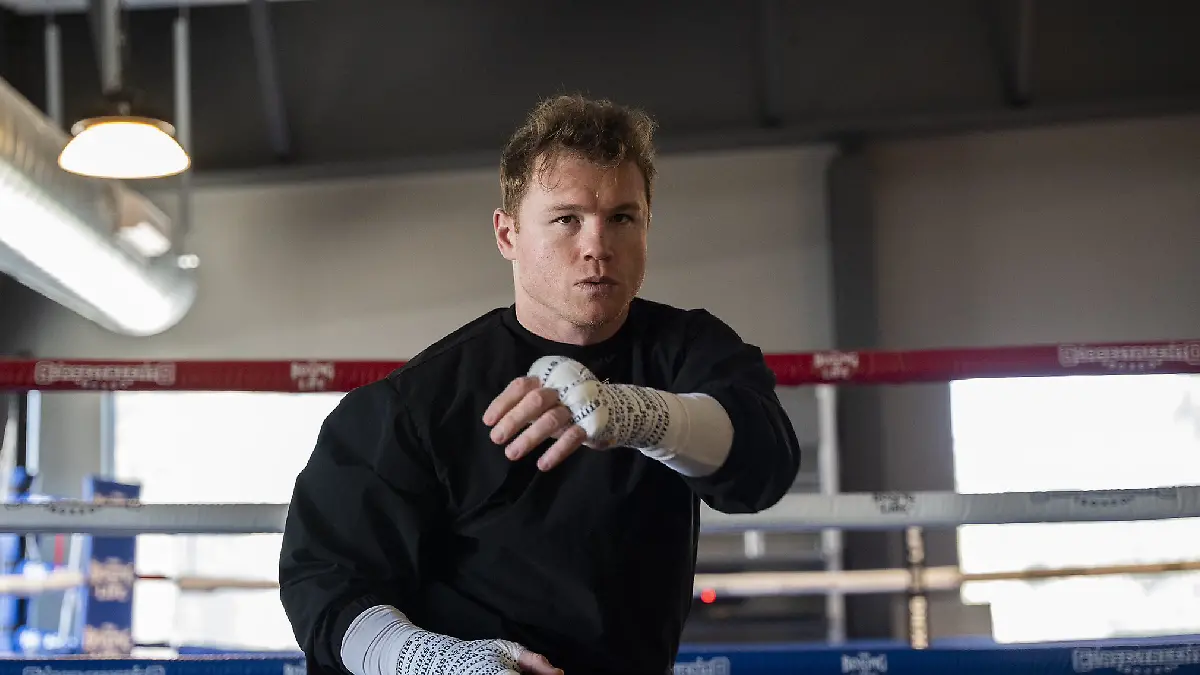 Saúl Álvarez ya tiene la edad que podría dejar de boxear. Foto: @Canelo