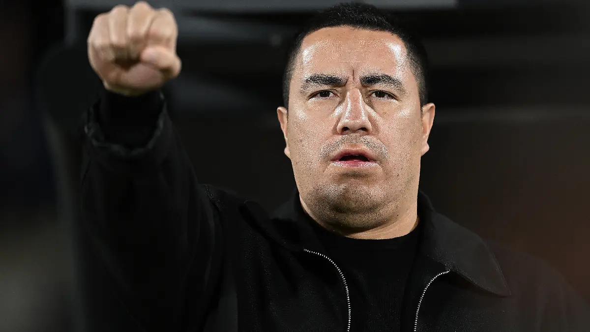 Efraín Juárez está dirigiendo por primera vez en México foto  Mexsport