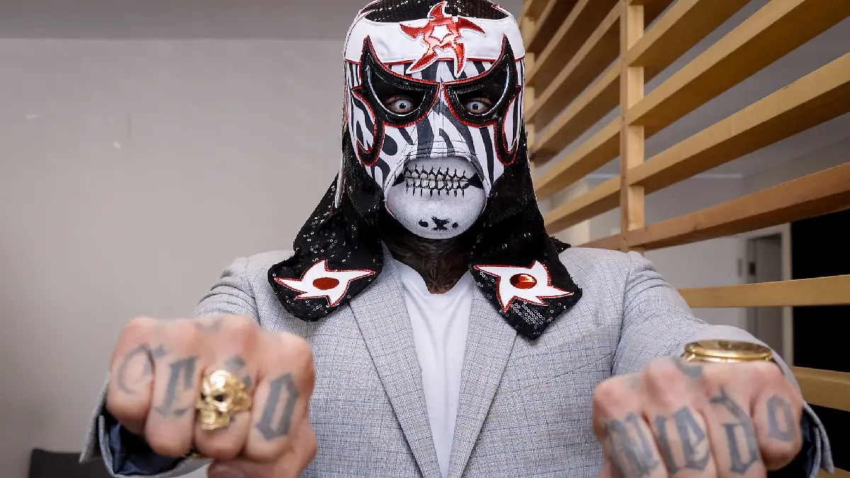 Penta jugó futbol en la Central de abastos y ahora va por un Campeonato en WrestleMania / Foto: