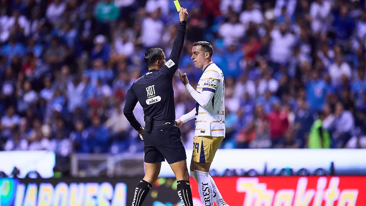 La afición de los Pumas ya no quieren a Rogelio Funes Mori con el equipo