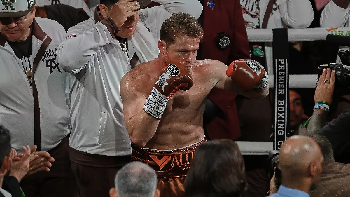 David Faitelson arremete contra Saúl Álvarez 
