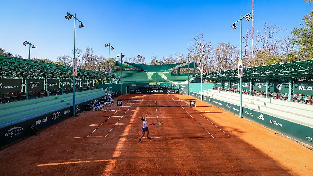 WhatsApp Image 2025 04 16 at 16.44.55 1