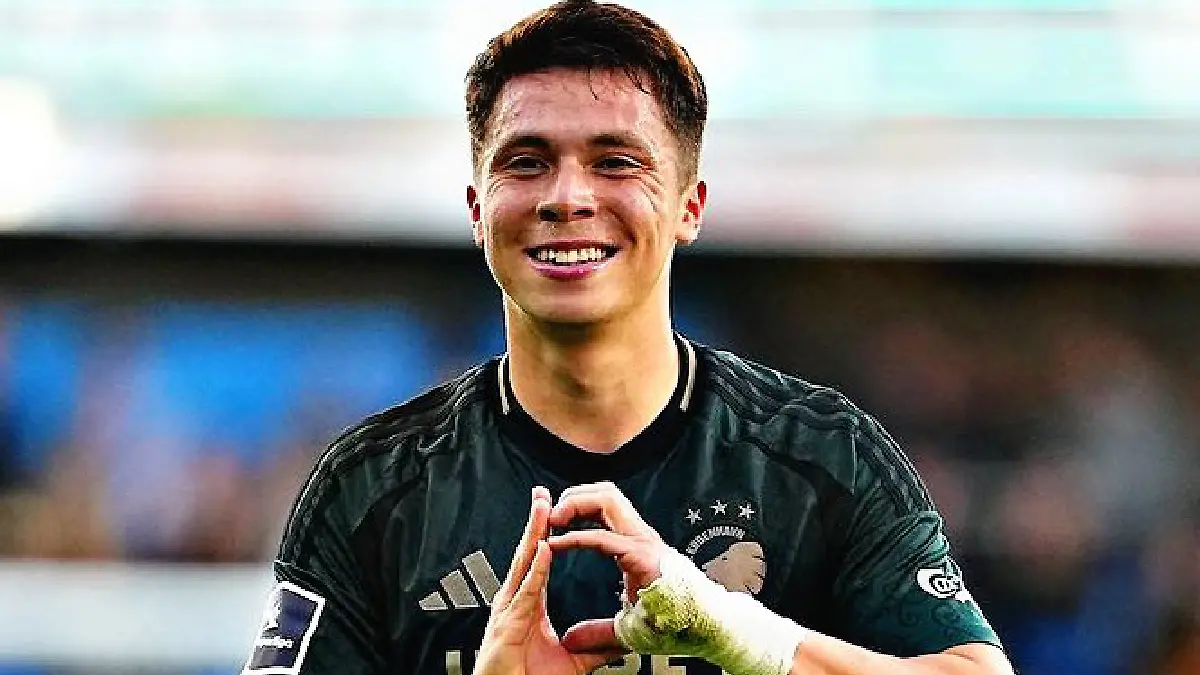 Rodrigo Huescas marca gol en la liga de Dinamarca. Foto: @copenhagensundays