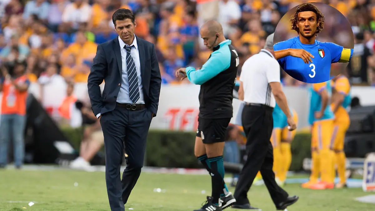 Paolo Maldini cambio su playera por la de Rafael García. Foto: Mexsport