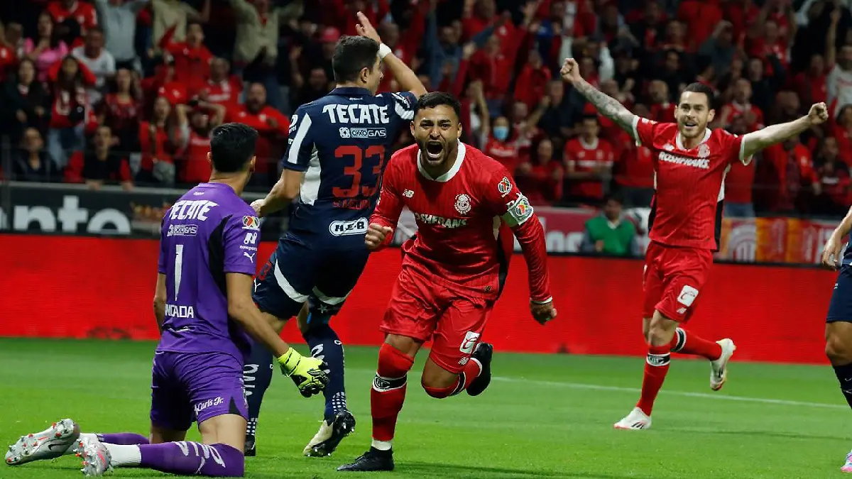 Alexis Vega vive un momento importante con Toluca. Foto: Eric Estrella