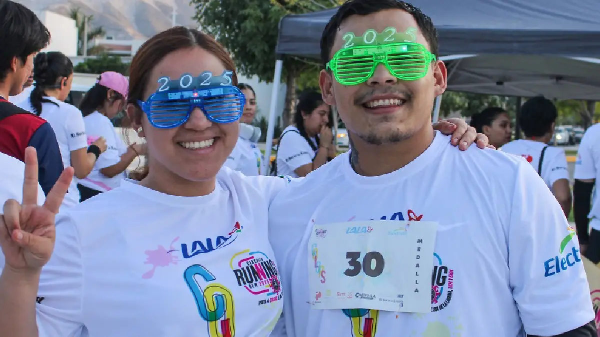 La Carrera Colors 5K se celebró en Torreón / Foto: Antonio Meléndez