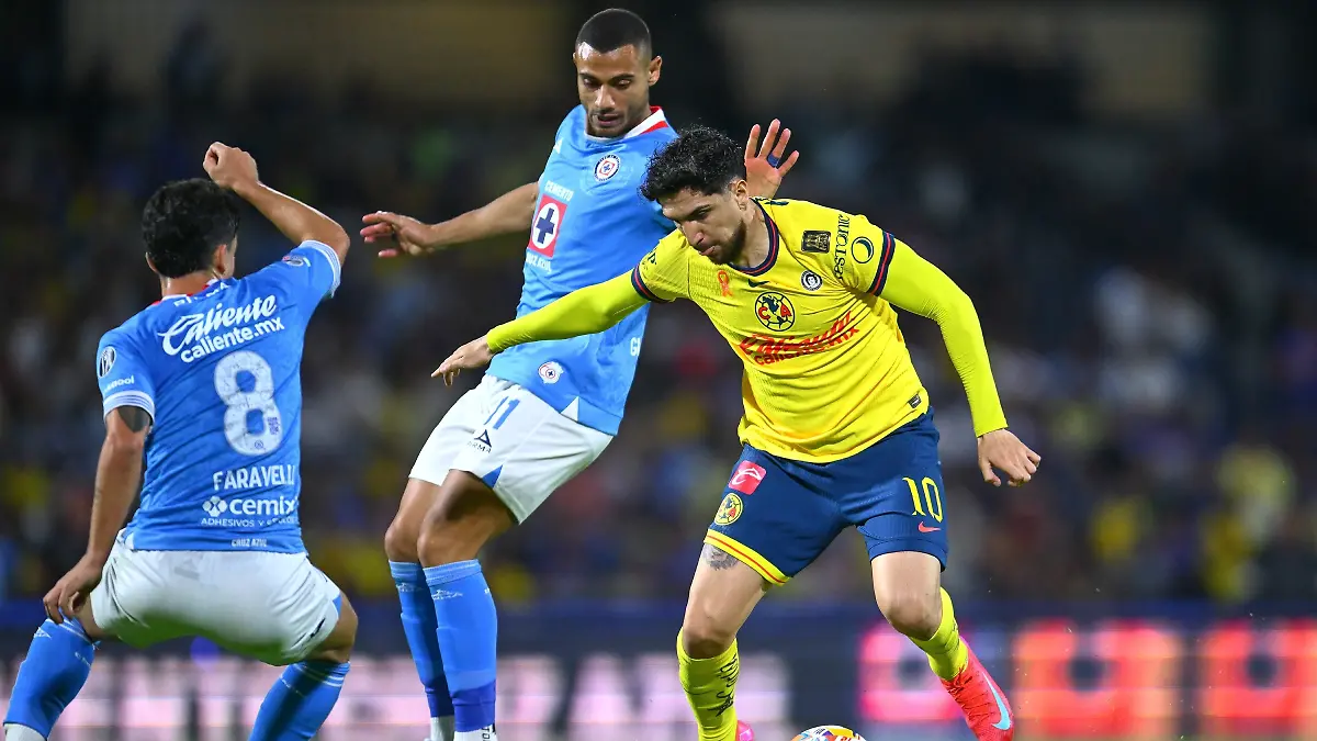 América y Cuz Azul se enfrentarían en Los Ángeles. FOTO: MEXSPORT