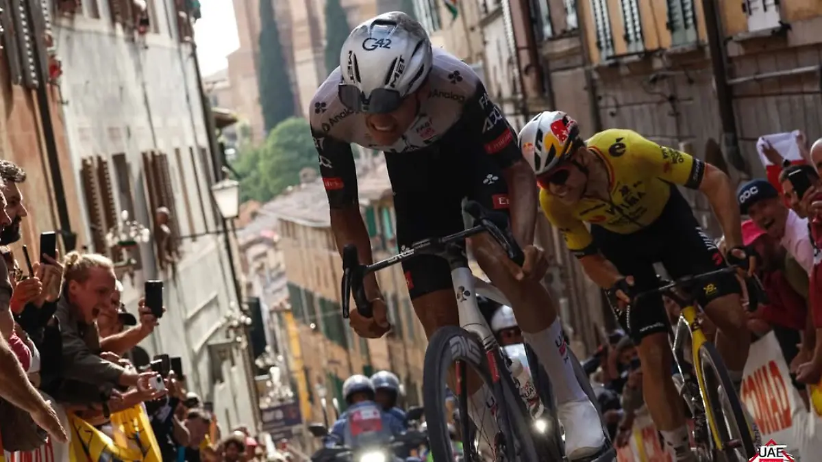 Isaac del Toro confirma su gran momento en el Giro de Italia