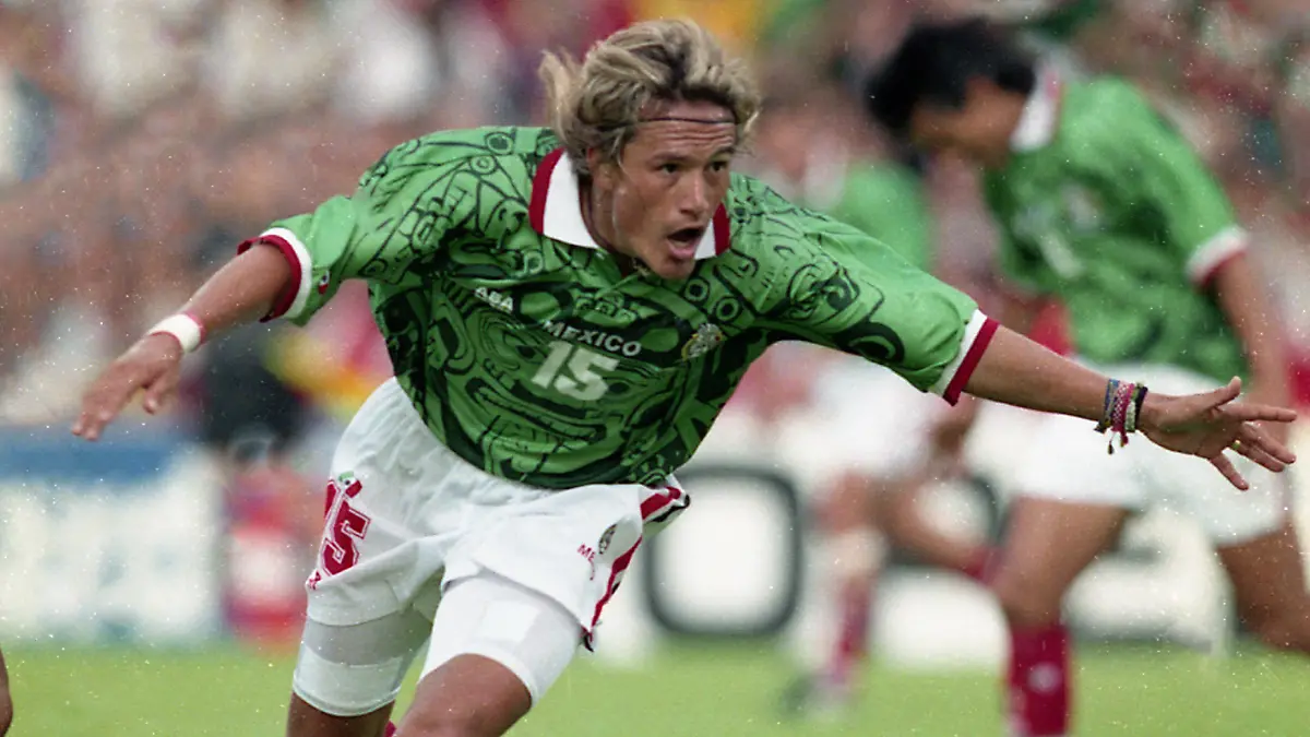 Se filtró el presunto jersey de México para el Mundail de 1998 / Foto: Mexsport