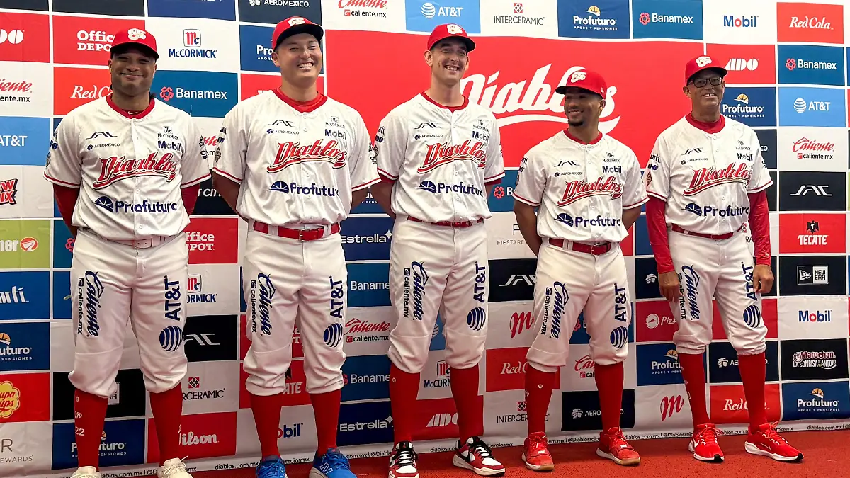 Los Diablos presentaron a sus peloteros para el juego de Estrellas. FOTOS: LESSLIE ARREDONDO