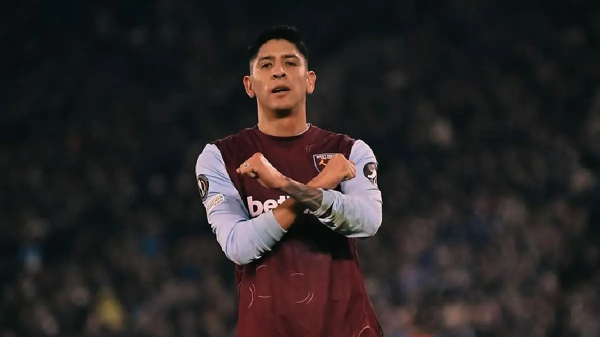 Edson Álvarez registra cuatro victorias ante los seis grandes de la Premier League / Foto: @edsonnalvarez