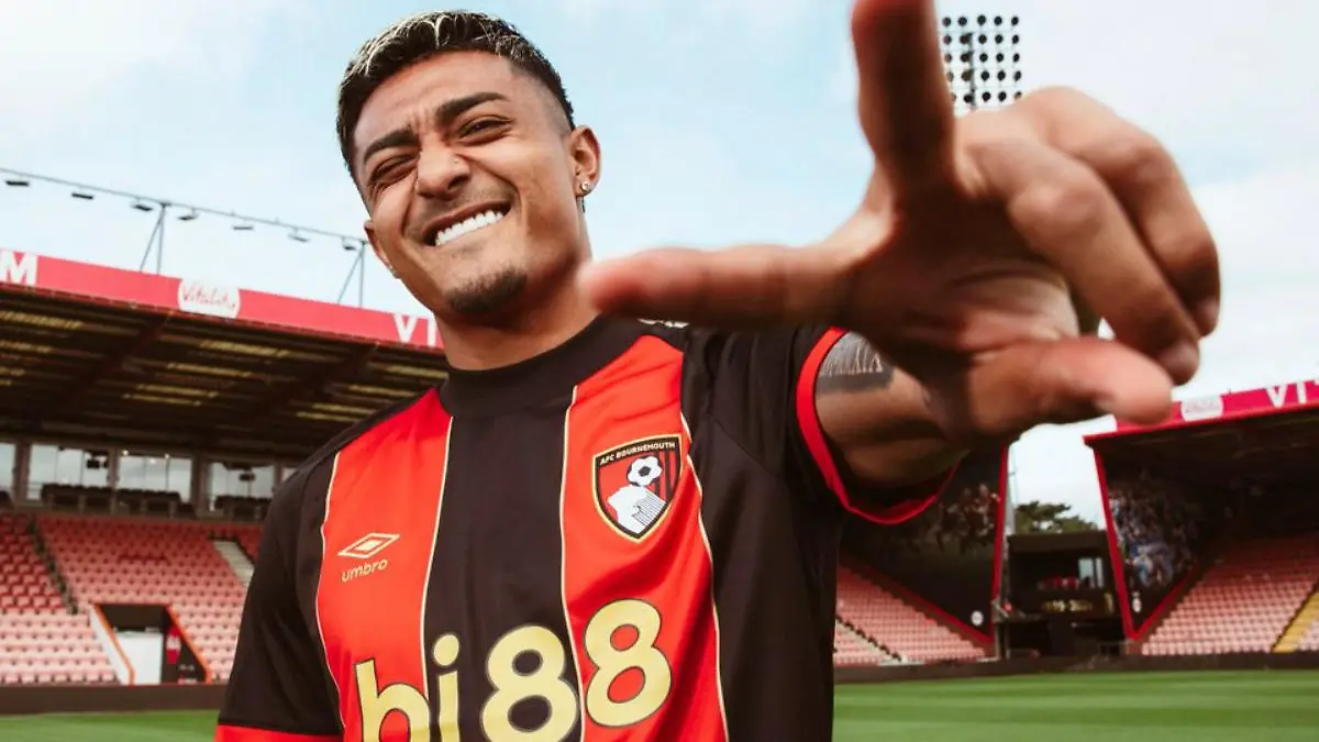 Julián Araujo se convirtió en jugador del Bournemouth. FOTO: @afcbournemouth