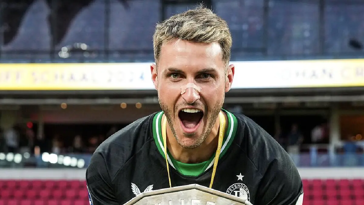 Santiago Giménez es pieza fundamental del Feyenoord / Foto: @Feyenoord