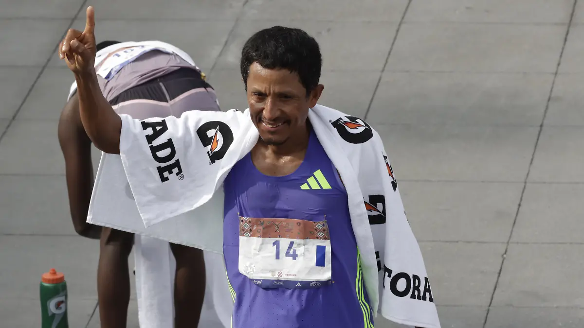 Tomás Luna fue el mexicano más rápido en el Maratón CDMX 2024