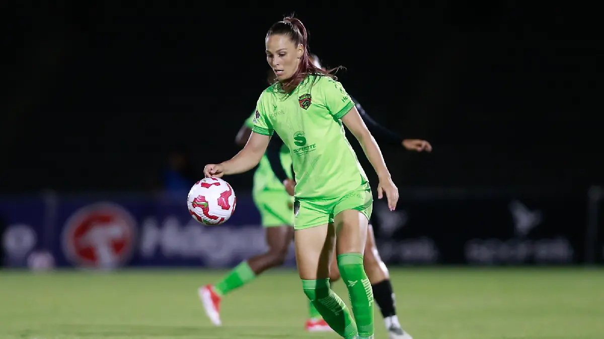 La defensora de las Bravas de Juárez habló del crecimiento de la Liga MX Femenil