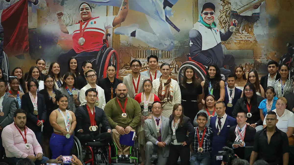 La Conade deja buenos números y entrega reconocimientos