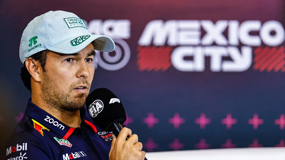 Checo Pérez se enfrenta a uno de los grandes retos de su carrera  buscar la victoria en México / Foto: Luis Garduño