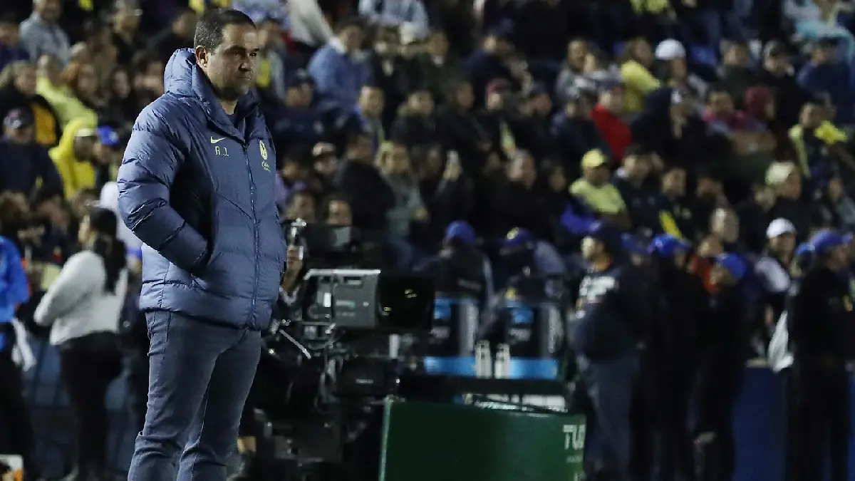 André Jardine sabe que su América está listo para pelear por otro título / Foto: Erik Estrella