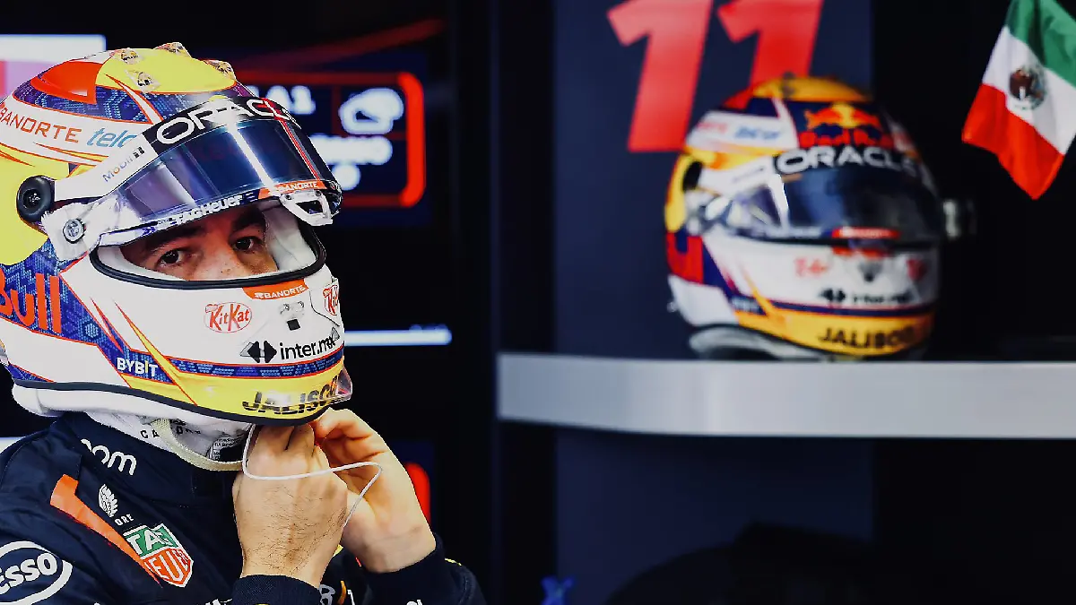 Sergio Pérez no recibe el mismo trato por parte de Red Bull. Foto: @SChecoPerez
