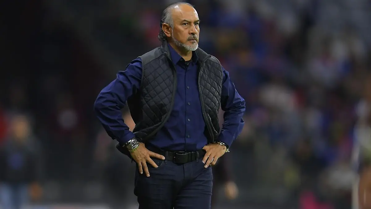 Potro Gutiérrez no cree en las ayudas arbitrales al América