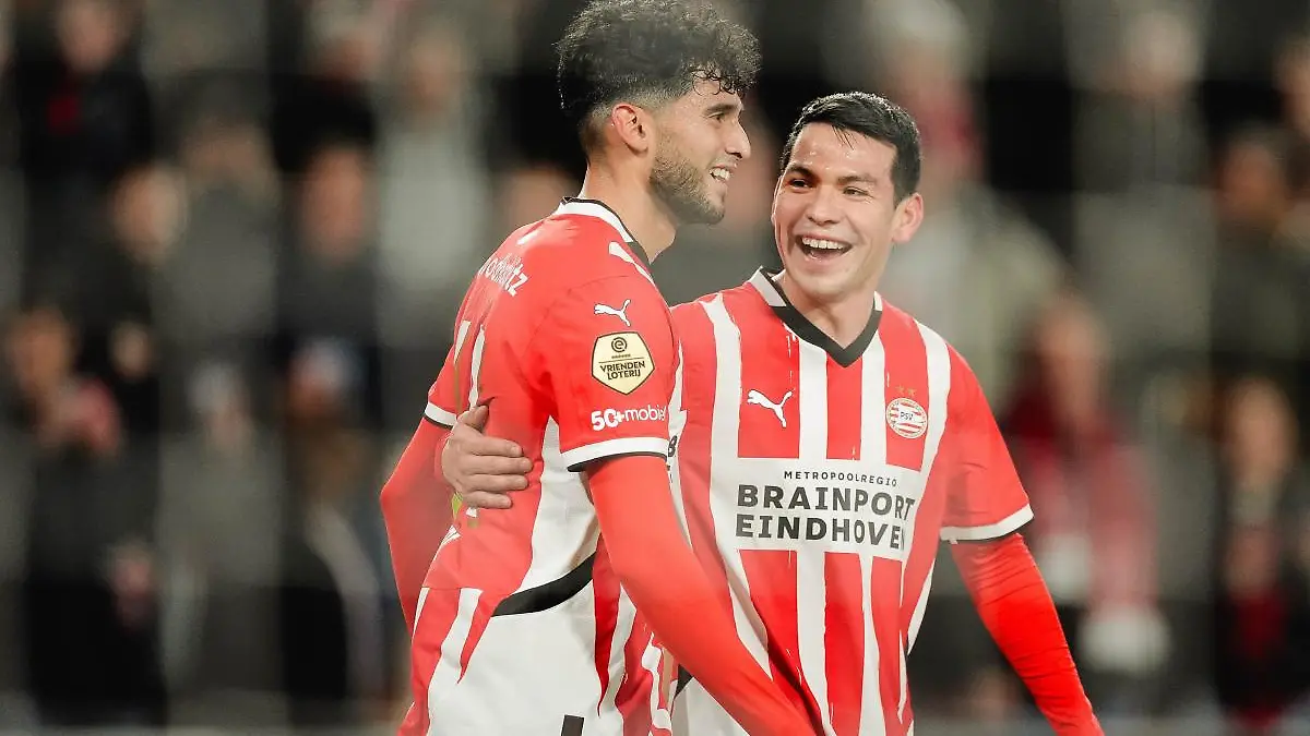 Hirving Lozano marcó en la goleada del PSV