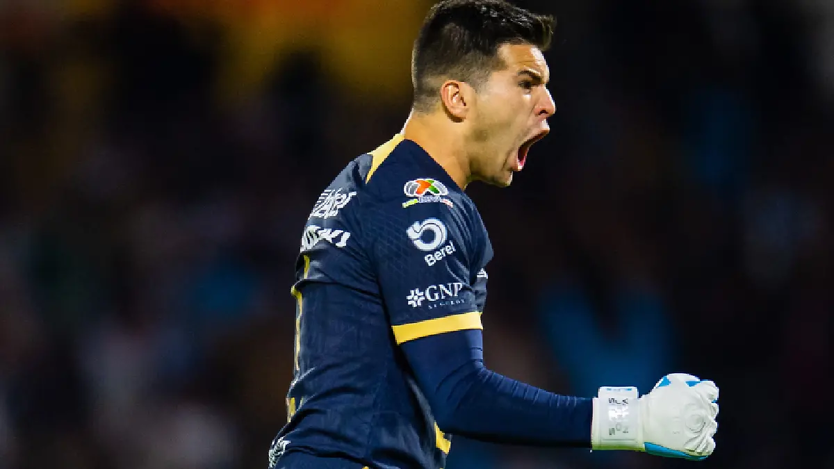 Julio González dio un partidazo ante Pachuca. FOTO: MEXSPORT