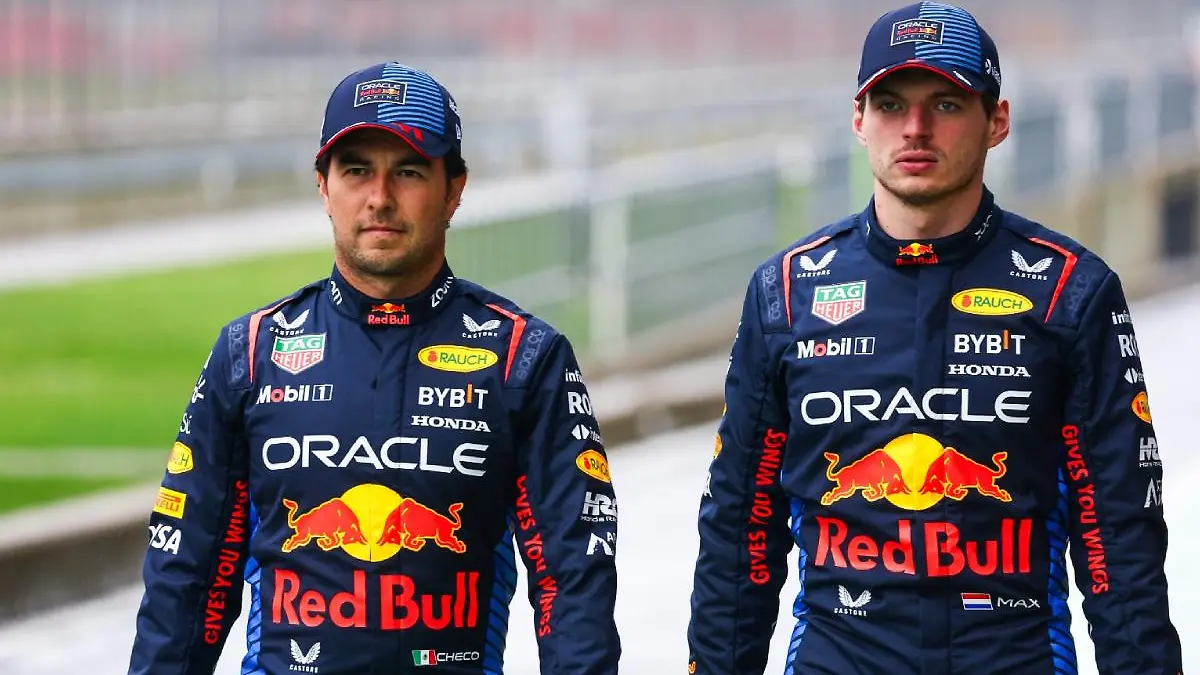 Max Verstappen le dejó la tarea difícil a Checo Pérez. FOTO: Cortesía Red Bull Racing