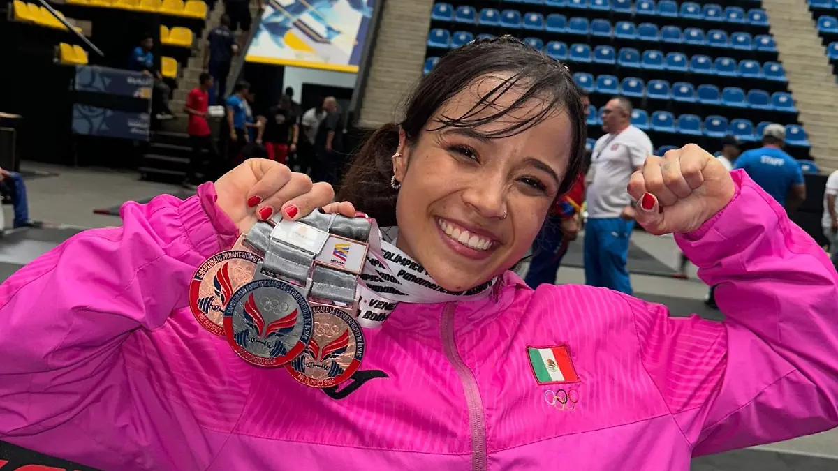 Gómez presume la novena mejor marca de su categoría con 223 Kg