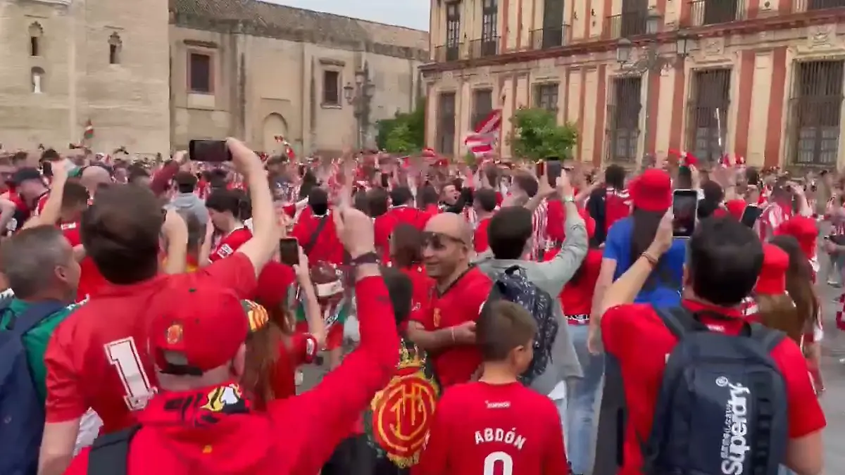 Los aficionados del Mallorca tuvieron un enfrentamiento. Foto: Cortesía
