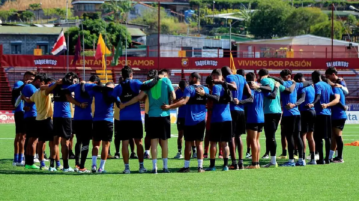 El Herediano busca vencer al Pachuca en la Concachampions. Foto: @csherediano1921