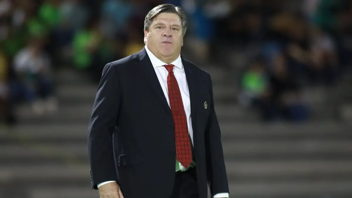 El Piojo Herrera ofreció disculpas por su fracaso con Xolos / Foto: Mexsport