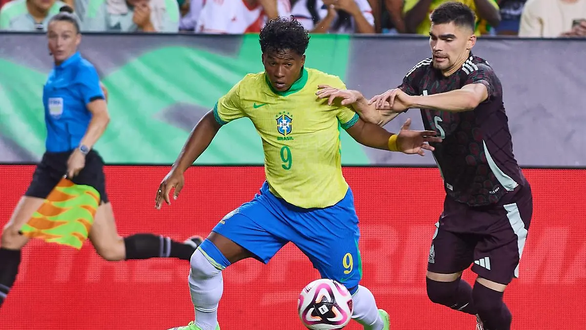 México perdió con Brasil antes de la Copa América. FOTO: Mexsport