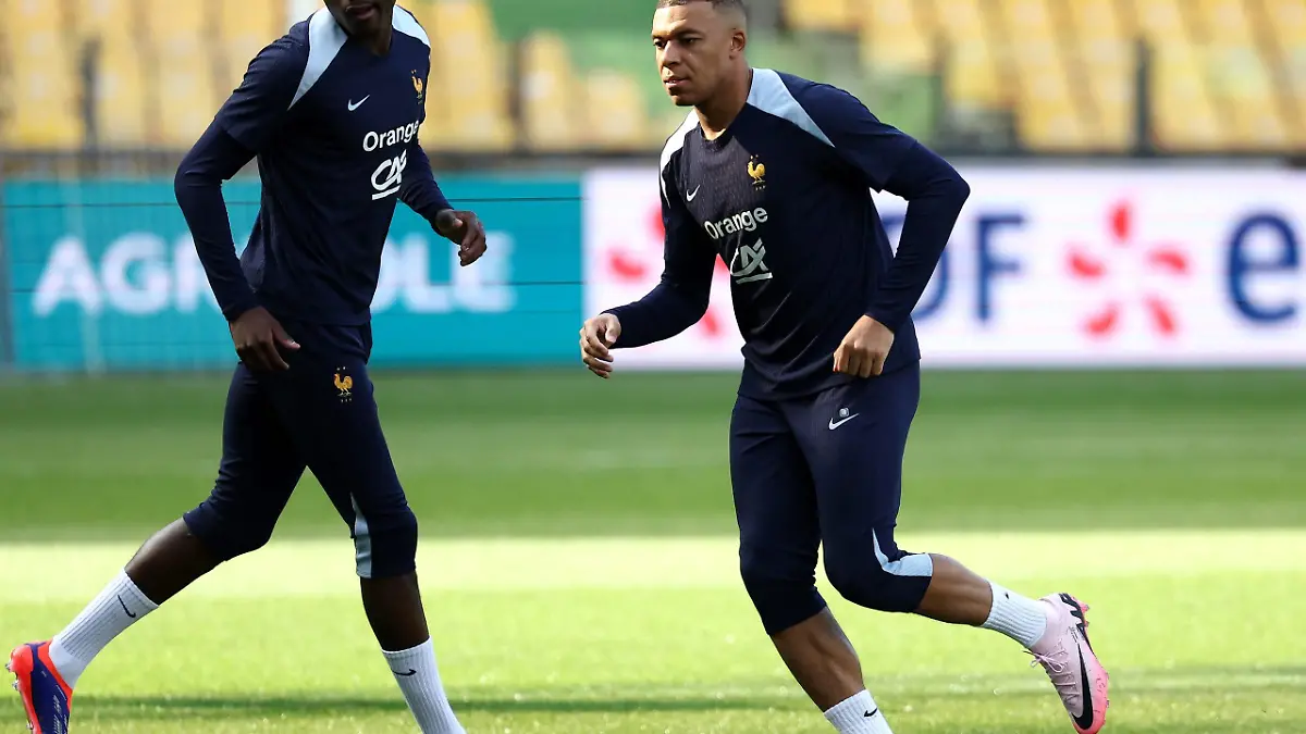 FBL EURO 2024 FRA TRAINING