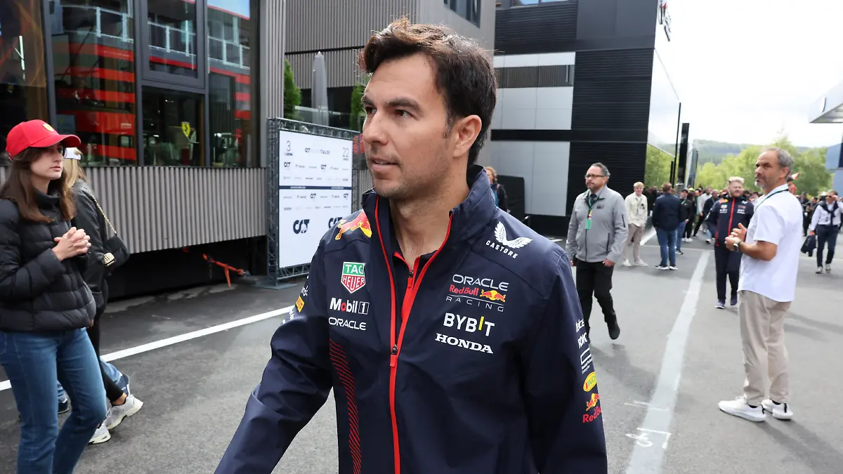 Checo Pérez ayudará a niños damnificados / Foto: Reuters