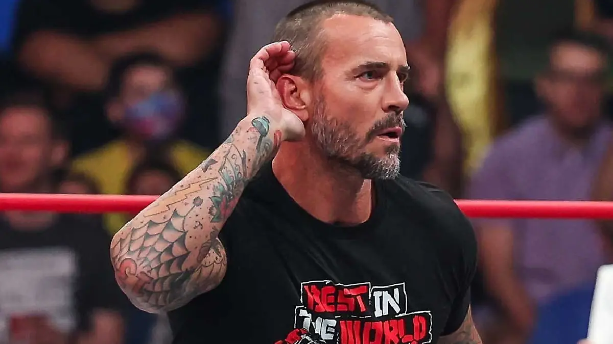 CM Punk fue captado autoflagelándose. Foto: cortesía WWC