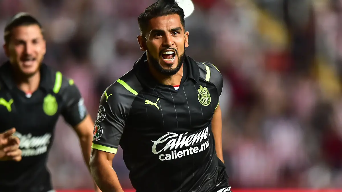 Miguel Ponce perdió la titularidad con Chicote Calderón Foto Mexsport