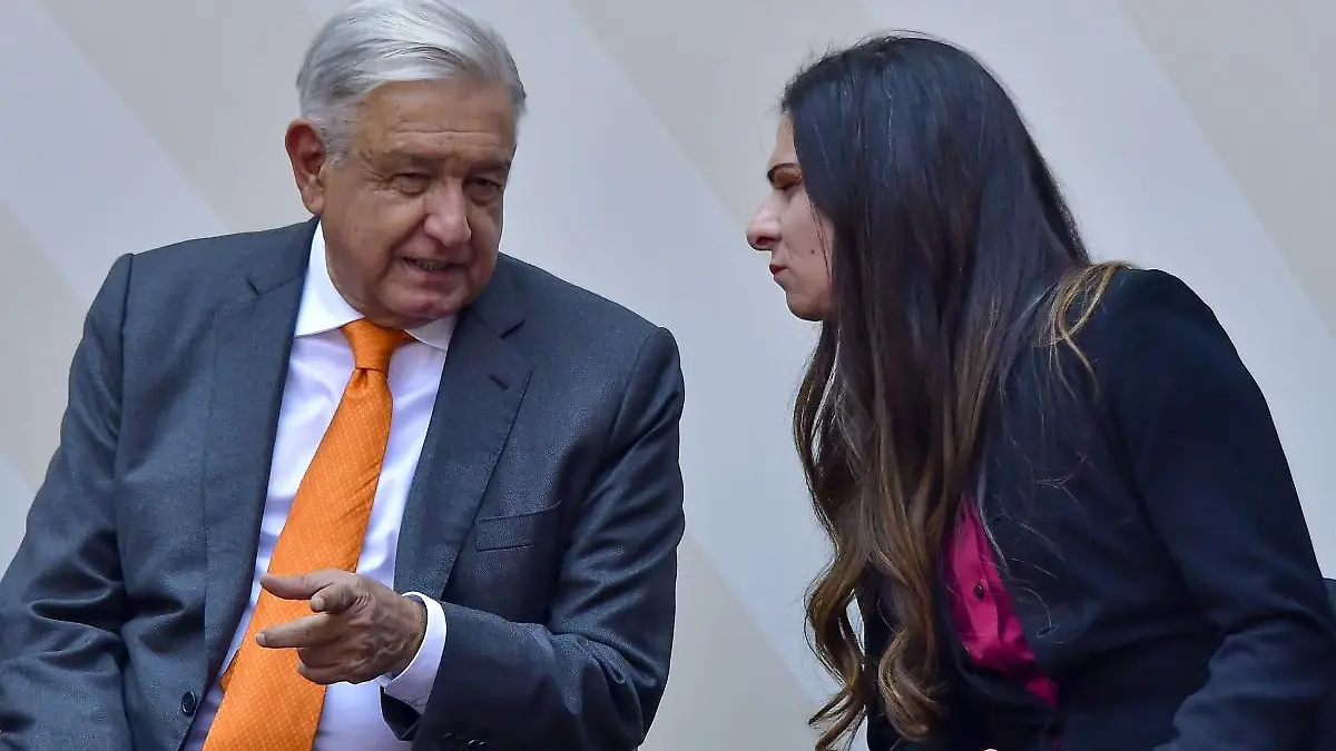 López Obrador respalda a Ana Guevara al frente de la Conade. FOTO: Mexsport