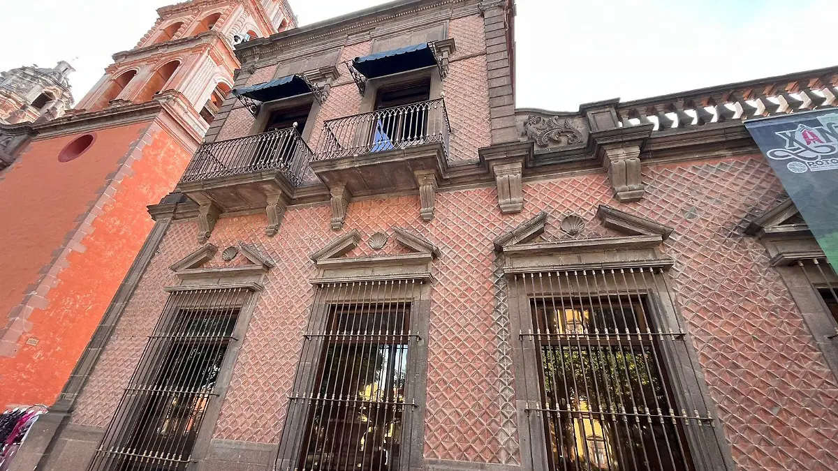 09439824 2f9a 4f12 b8d6 1c2e0ffe887e