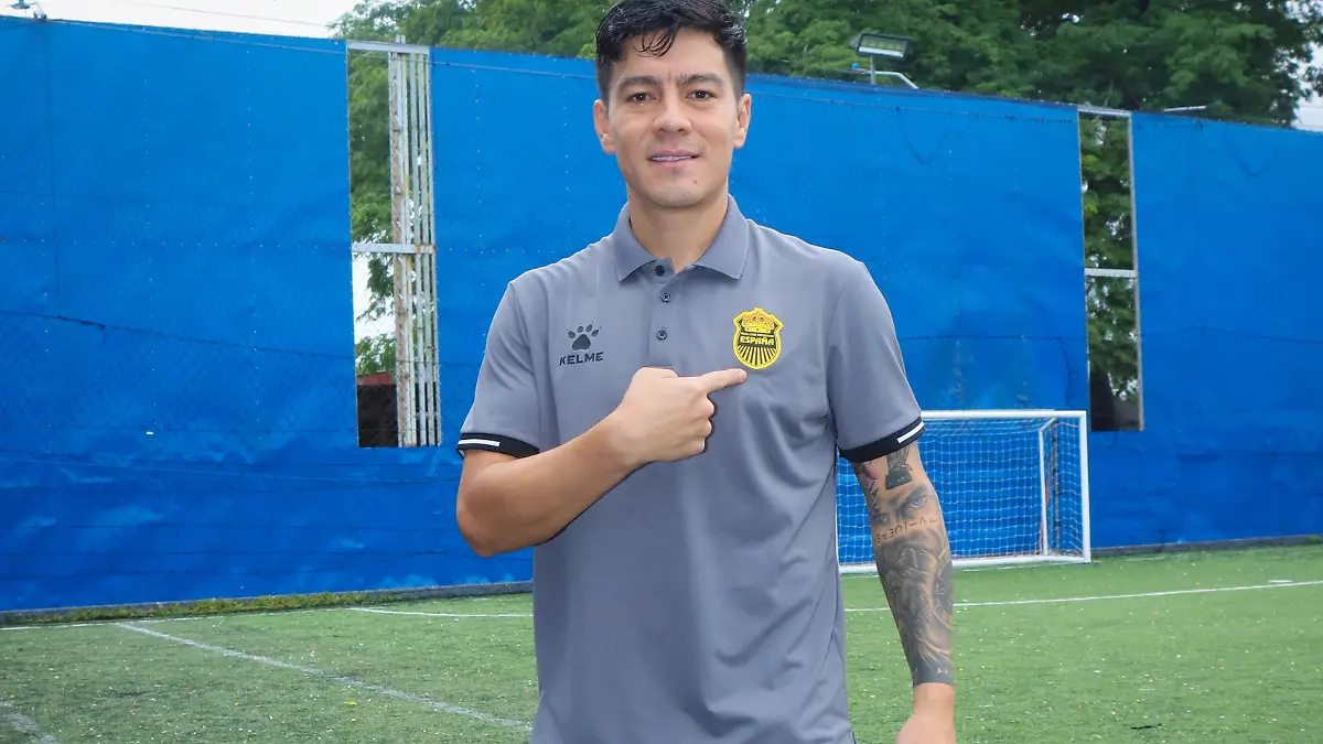 Michael 'Tortas' Pérez es feliz jugando en Honduras. FOTOS: OSWALDO FIGUEROA