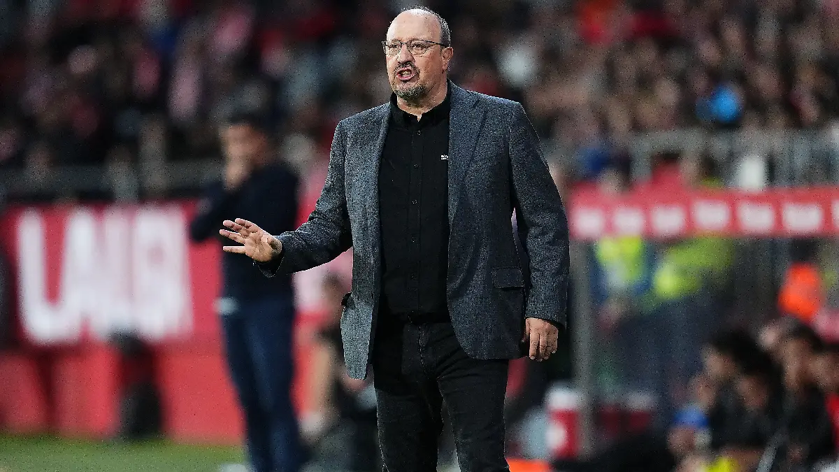 Rafa Benitez se enfrentara a su puliro Ruben Baraja